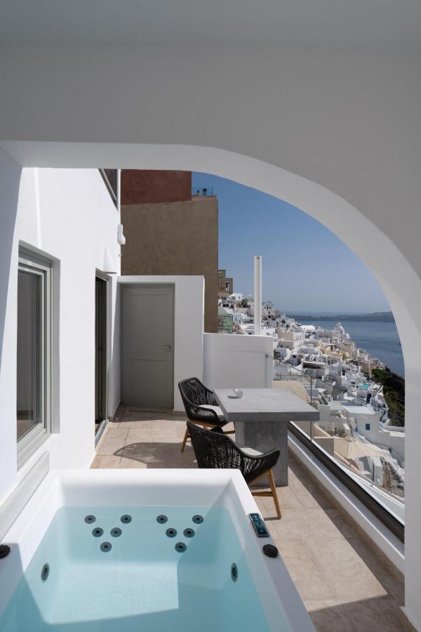 Asha Luxury Suites Fira  Extérieur photo