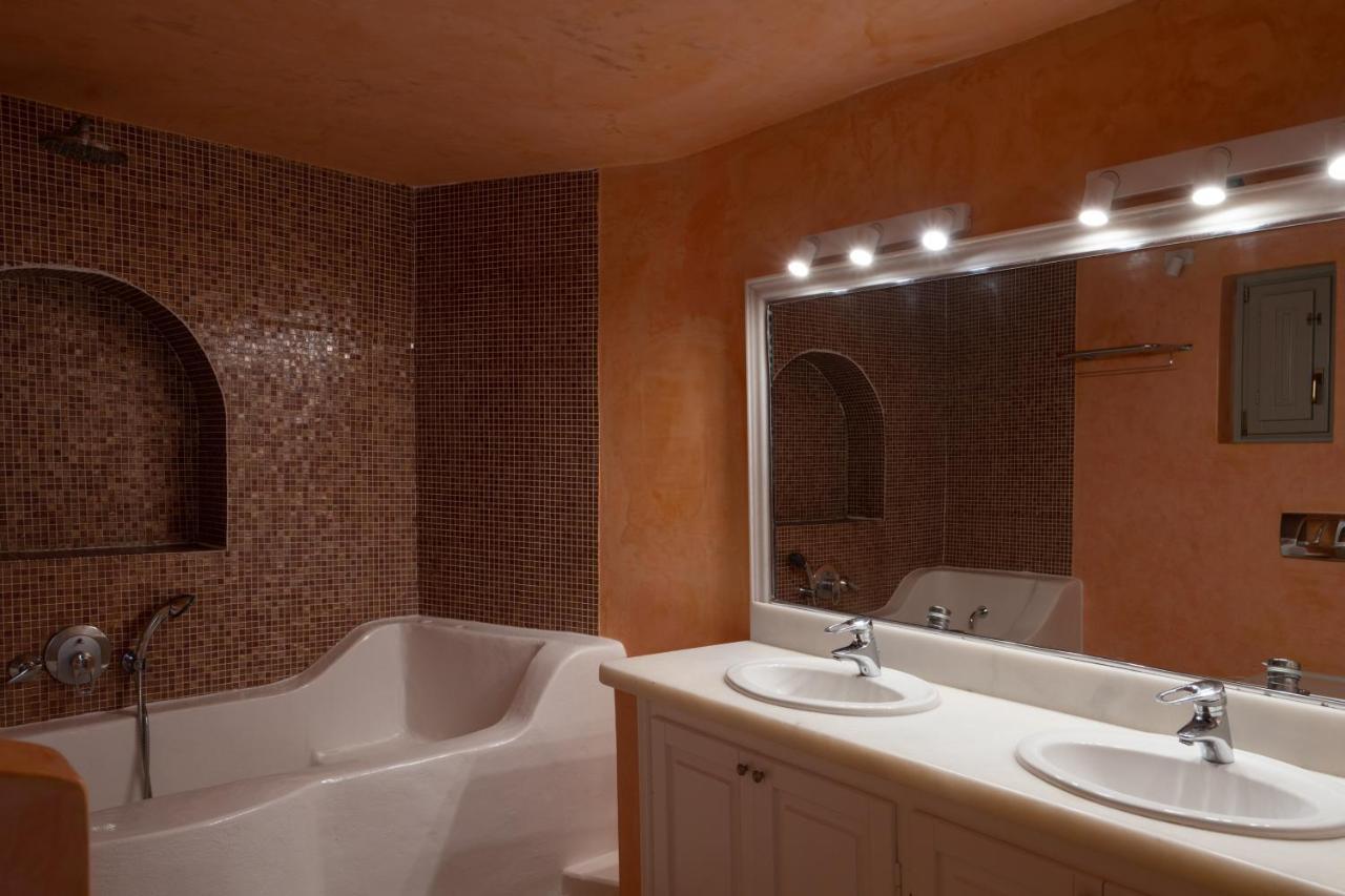 Asha Luxury Suites Fira  Extérieur photo