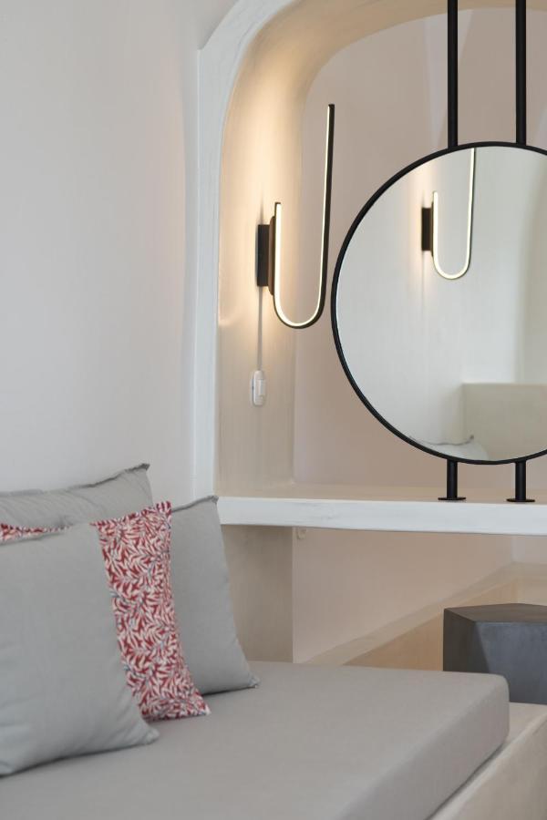 Asha Luxury Suites Fira  Extérieur photo