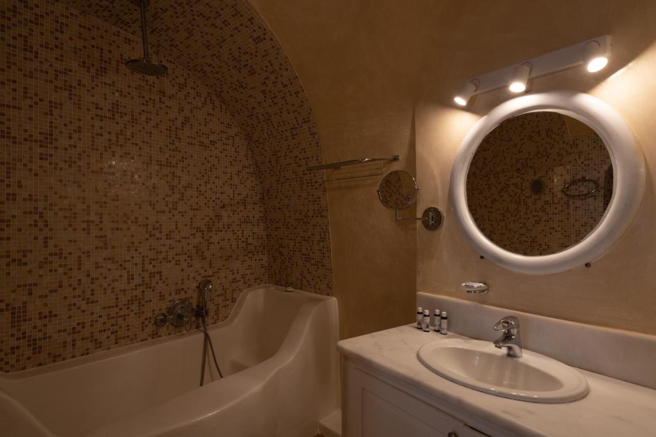 Asha Luxury Suites Fira  Extérieur photo